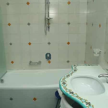 Myage Отель 4*